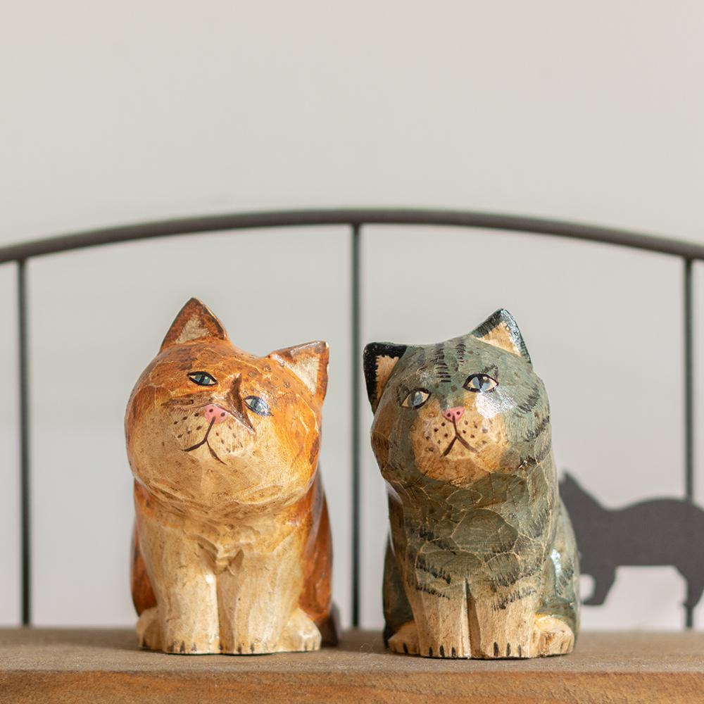Vintage-style hand-carved wooden cat figurines from the Retro Cats collection, featuring nostalgic and classic designs.